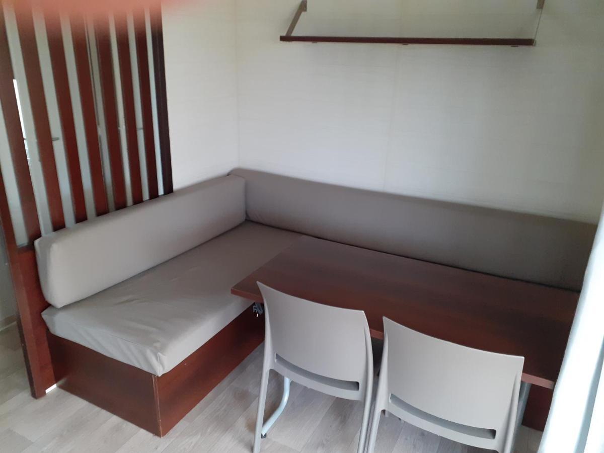 Mobilhome Agreable Sans Draps Ni Serviettes Port-la-Nouvelle Ngoại thất bức ảnh